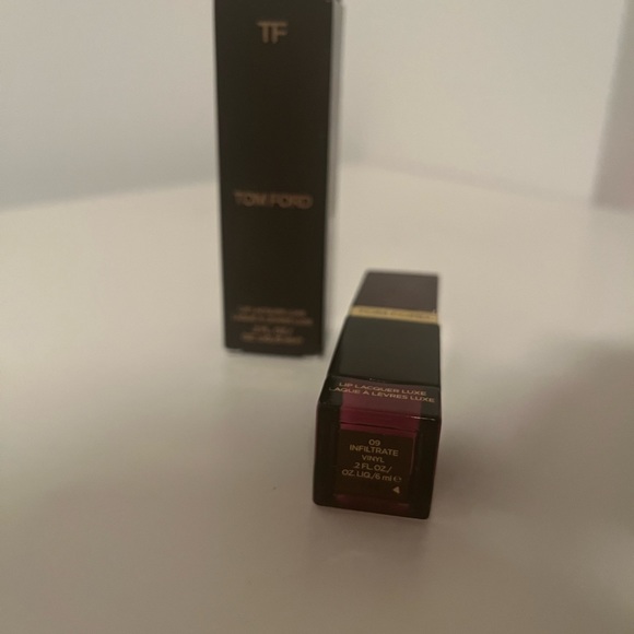 TOM FORD lip lacquer luxe INFLITRATE 09 - Picture 4 of 6